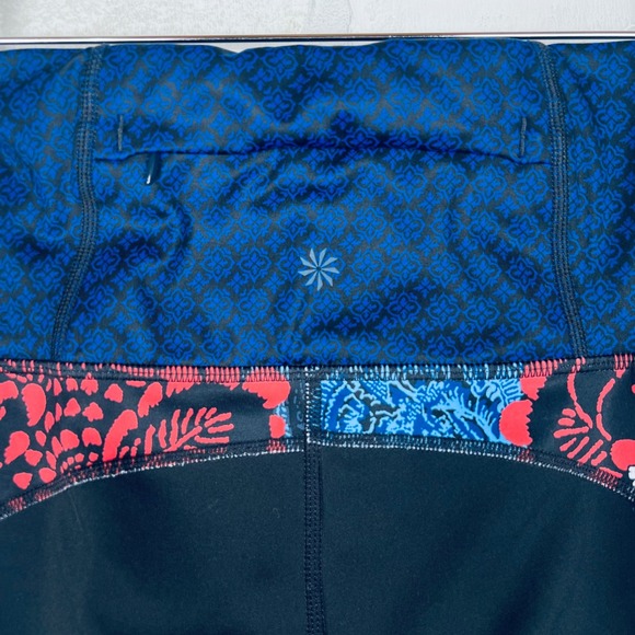 Athleta Lotus Precision Training Tight Women's Size Small Blue Printed Leggings - Picture 12 of 15